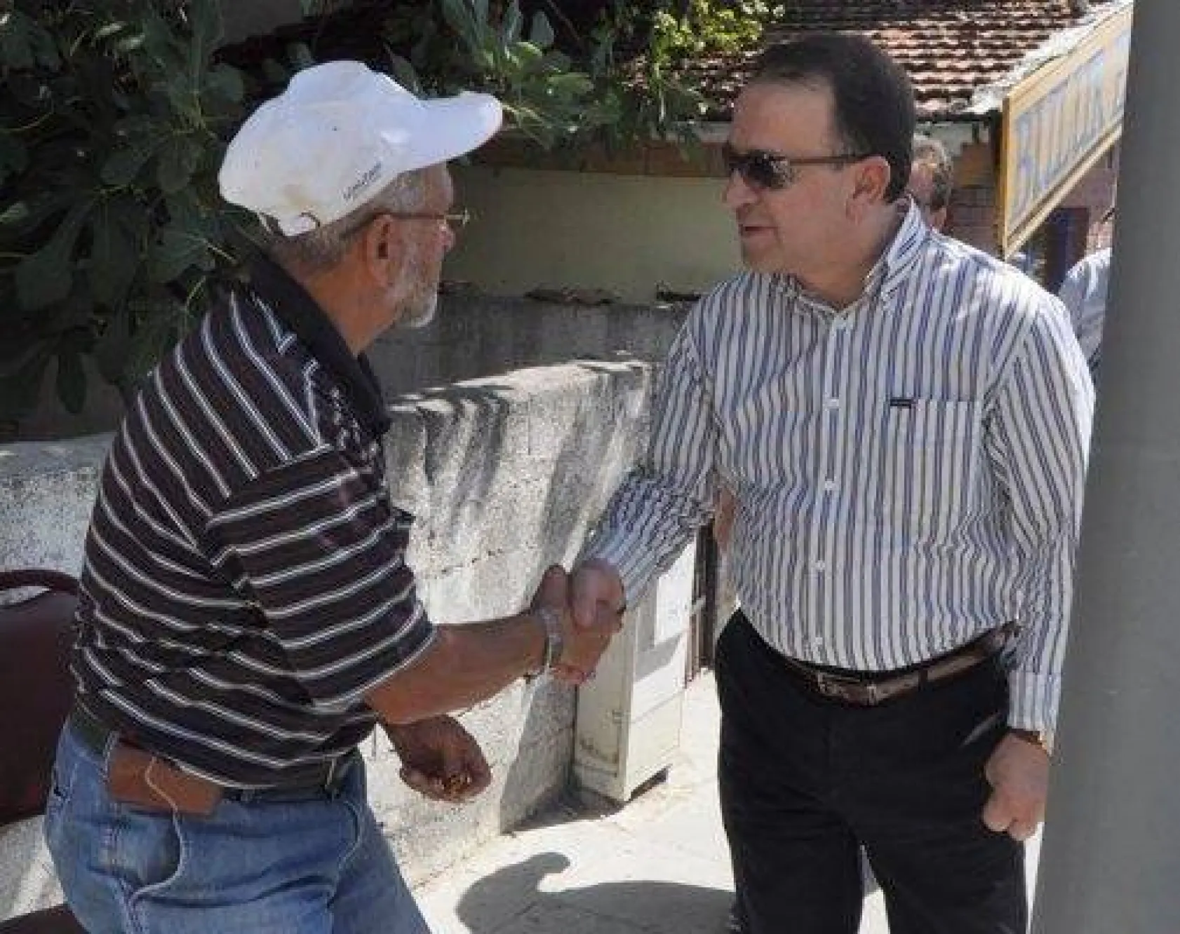 Işıklar Bayramda Halkla Kucaklaştı