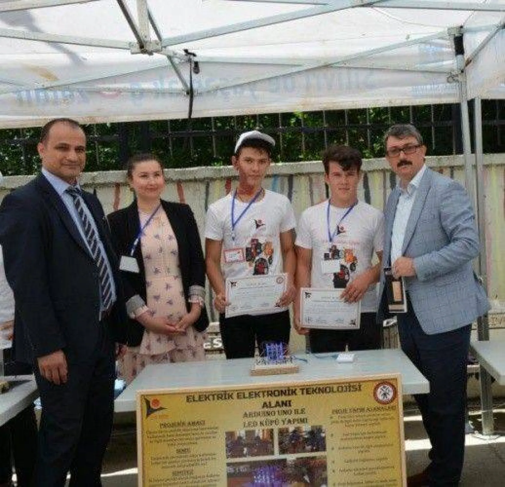 Değirmenköy Lisesinde TÜBİTAK 4006 Bilim Fuarı açıldı