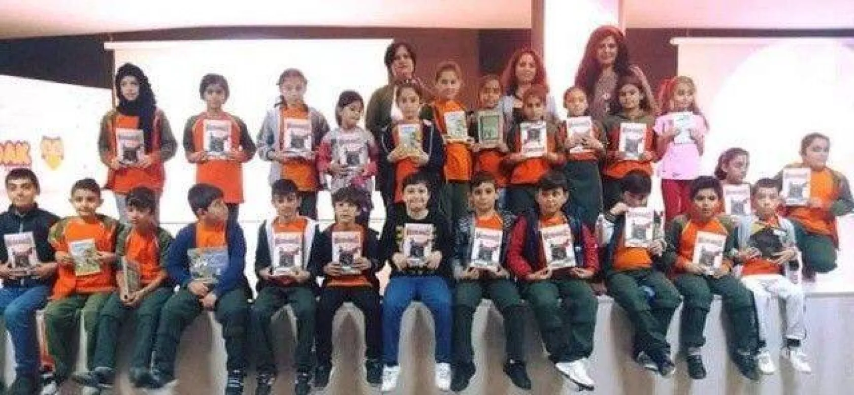 Bir Yazar, Bir Kitap, Yüz Fikir