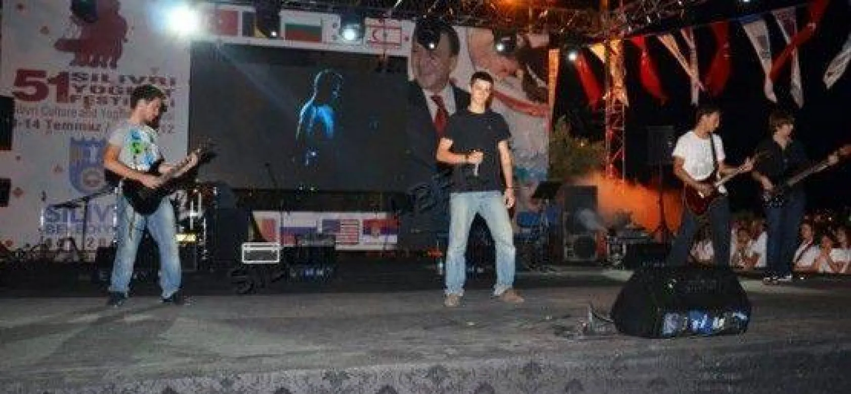 Festival Coşkusu Yerel Seslerle Devam Ediyor