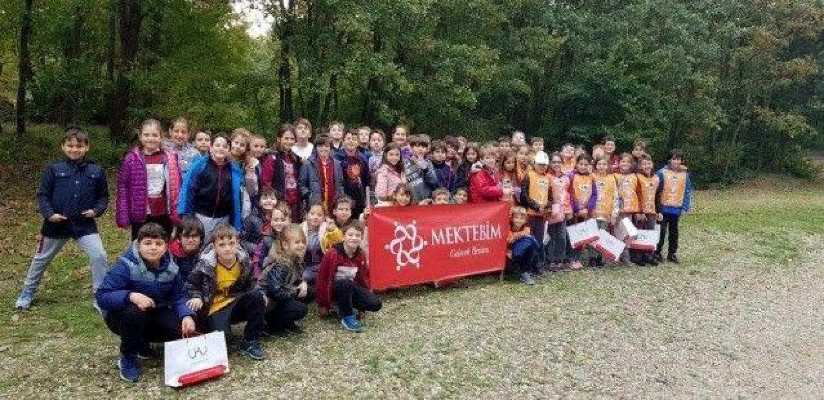 Minikler Meşe Palamudu Topladı