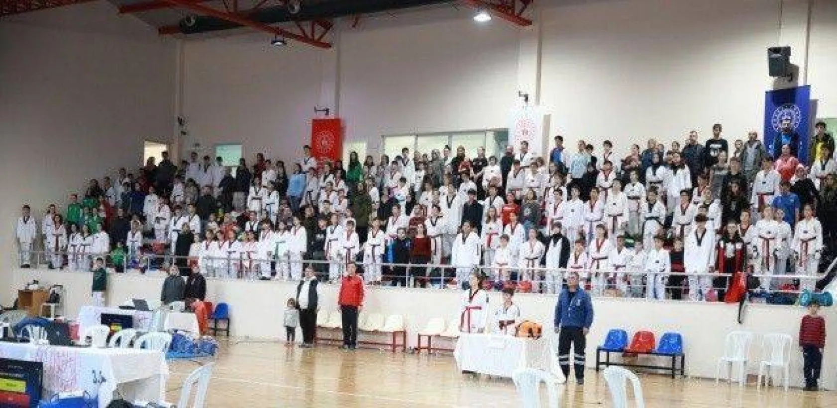 Şehitler Anısına Taekwondo Turnuvası Düzenlendi