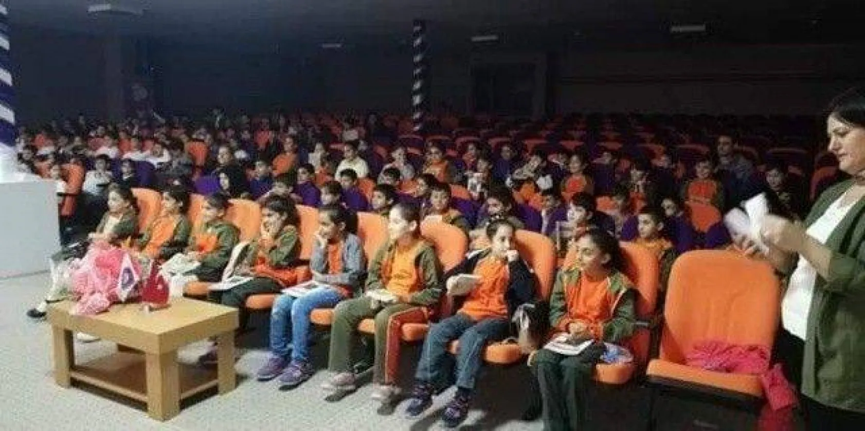 Bir Yazar, Bir Kitap, Yüz Fikir