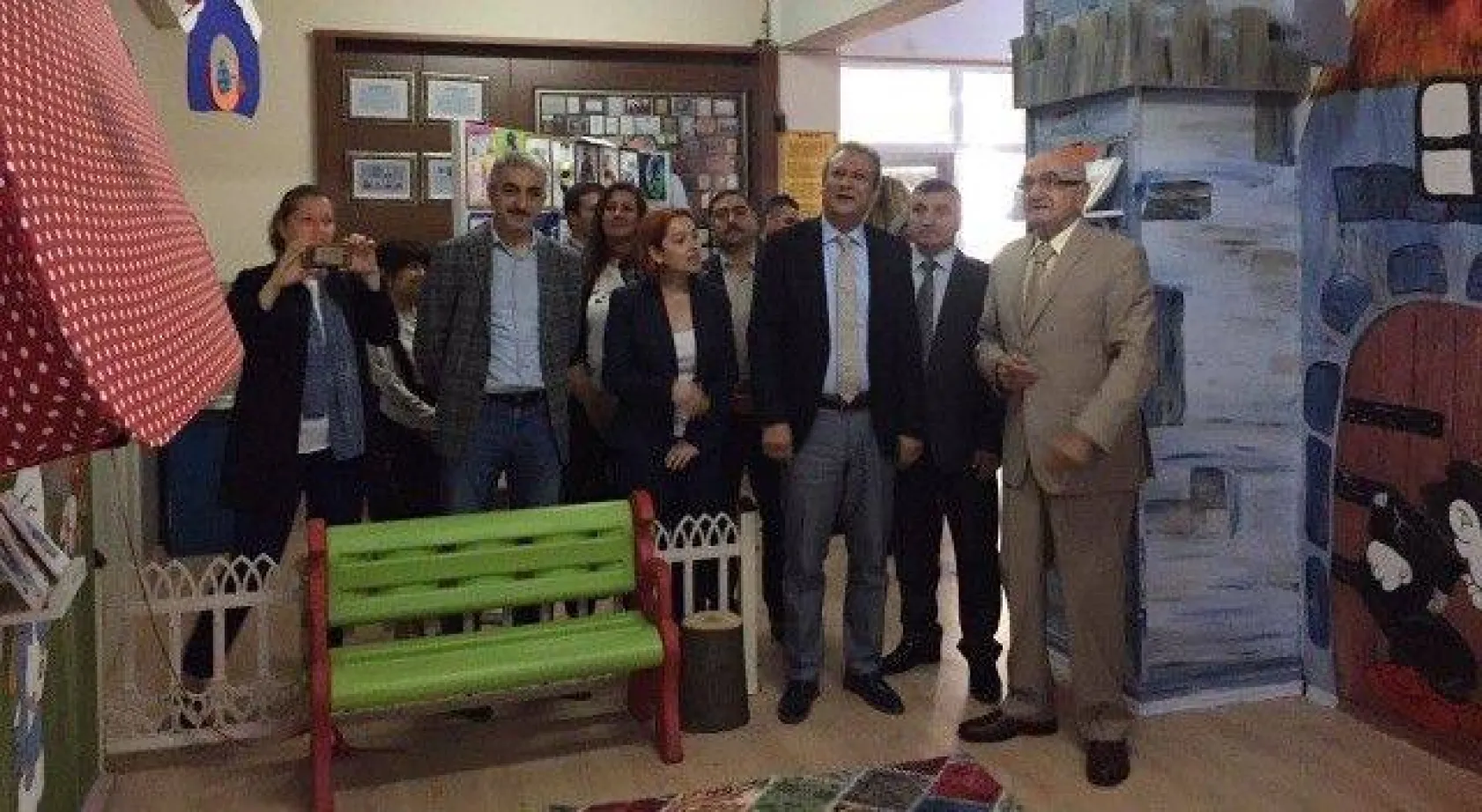 Anaokulu öğrencilerinden yılsonu sergisi