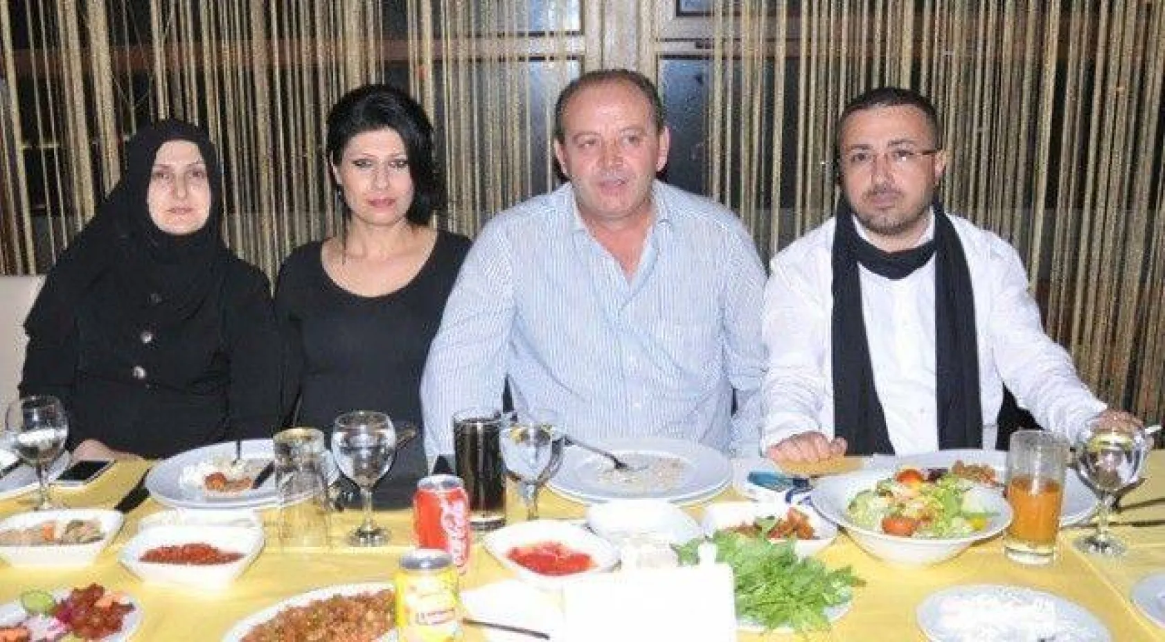 Gazeteciler 'ÖZEL' bir gecede bir araya geldi