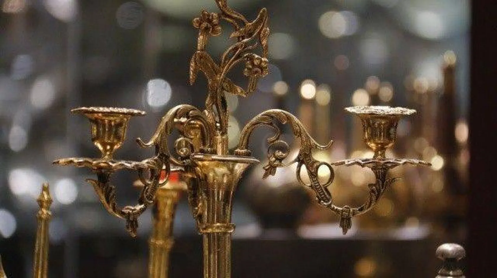 Fabrikaların ortasında 'Topkapı Sarayı'