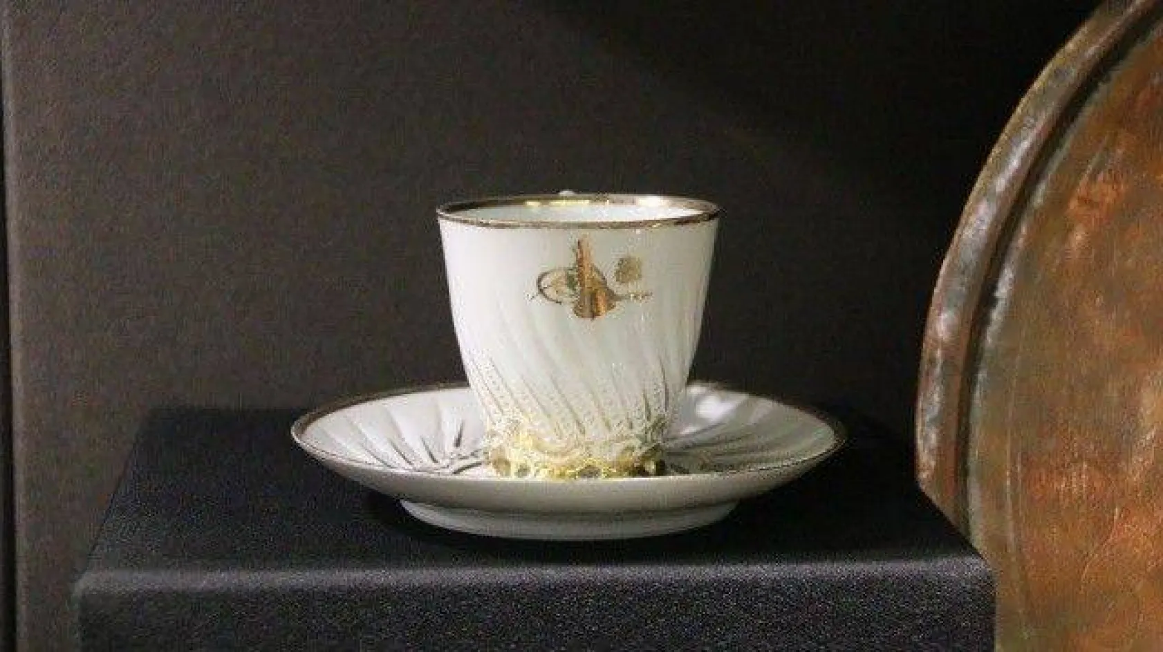 Fabrikaların ortasında 'Topkapı Sarayı'