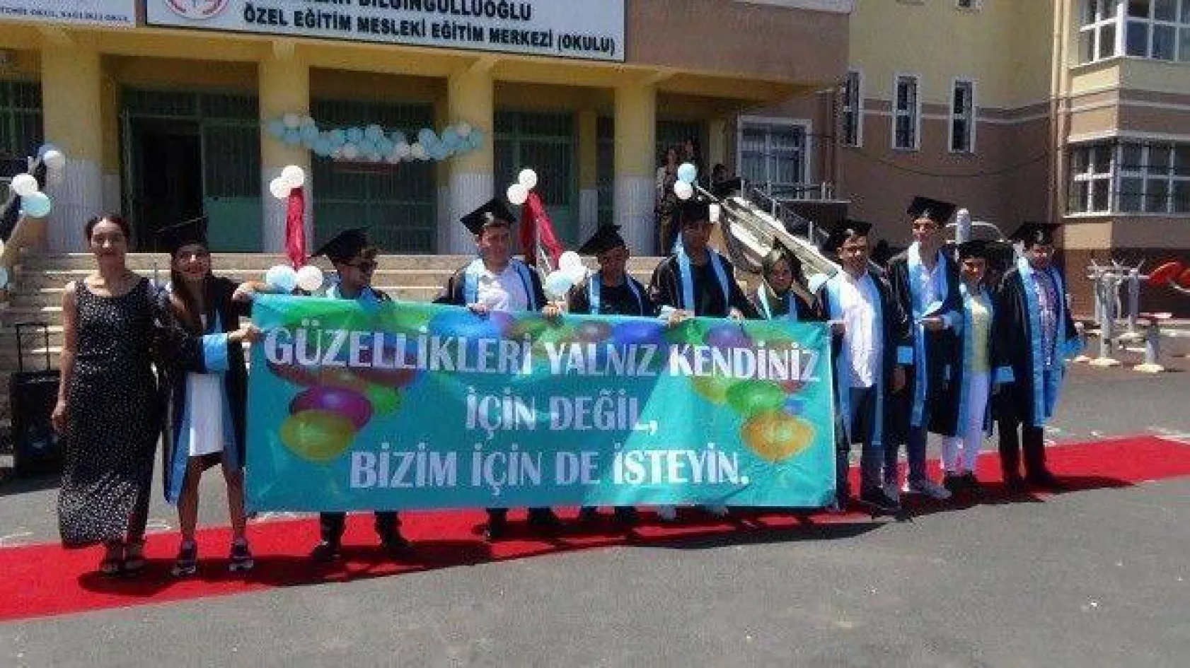 Bu mezuniyet çok özeldi