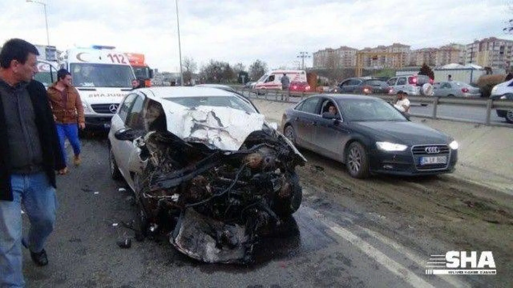 Facia gibi kaza 1'i ağır 17 yaralı