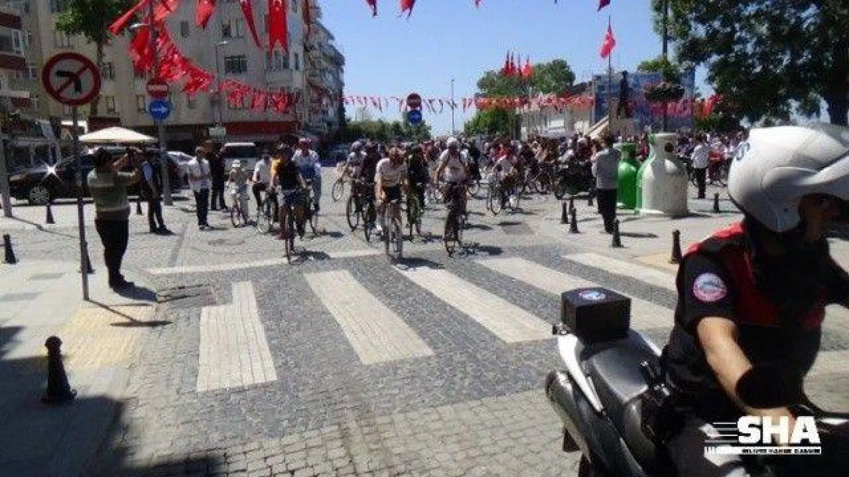 19 Mayıs Gençlik haftası törenle başladı