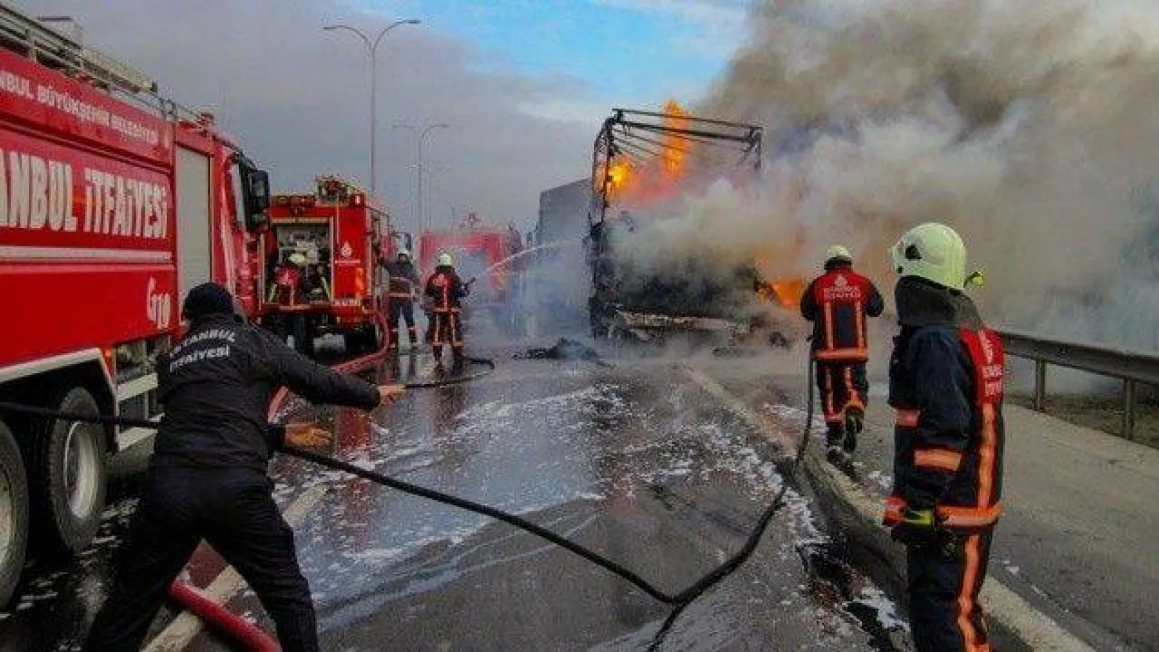 TEM'de tır yangını