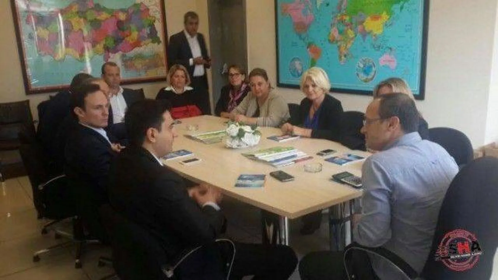 Işıklar İlçe Protokolüne İftar Verdi