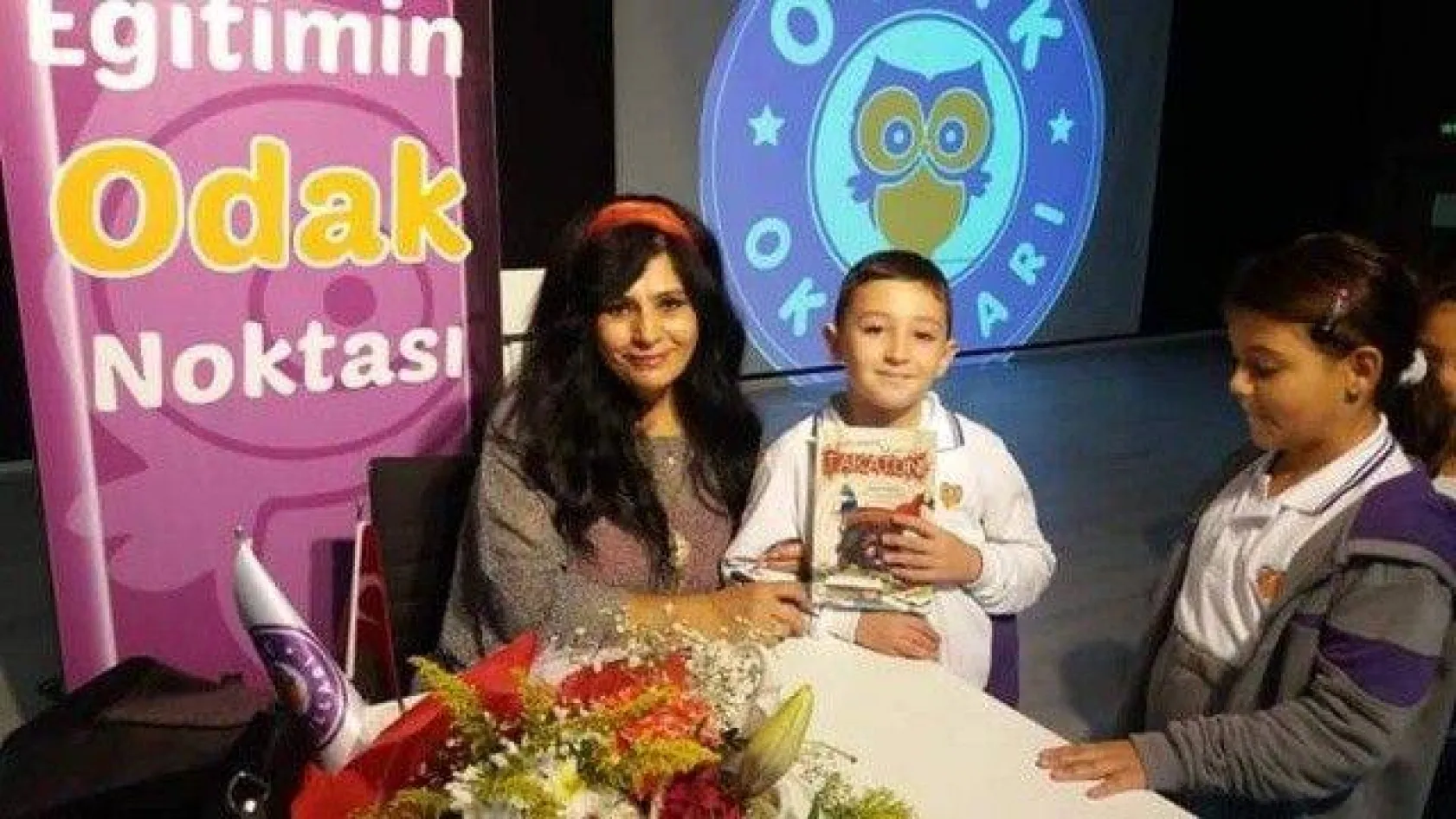 Bir Yazar, Bir Kitap, Yüz Fikir