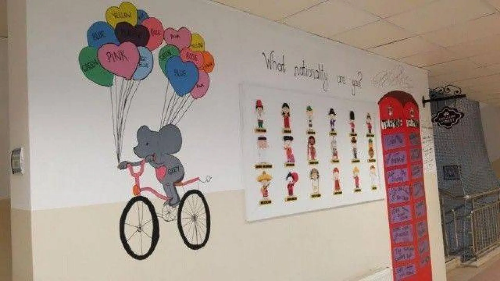 Okul içinde yabancı sokak