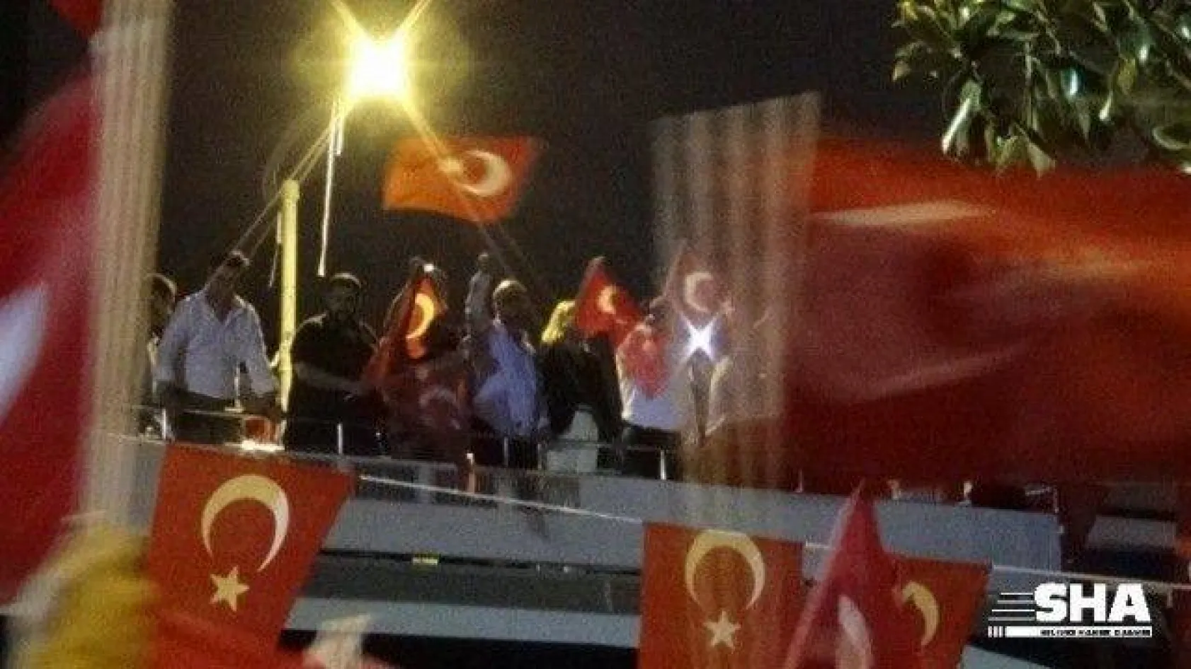 Başkan Topbaş, Silivri'de Demokrasi nöbetine katıldı