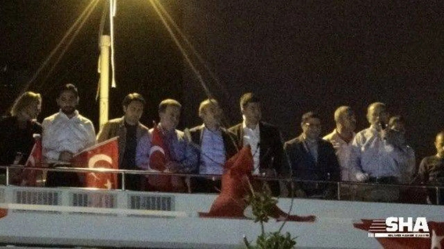 Başkan Topbaş, Silivri'de Demokrasi nöbetine katıldı