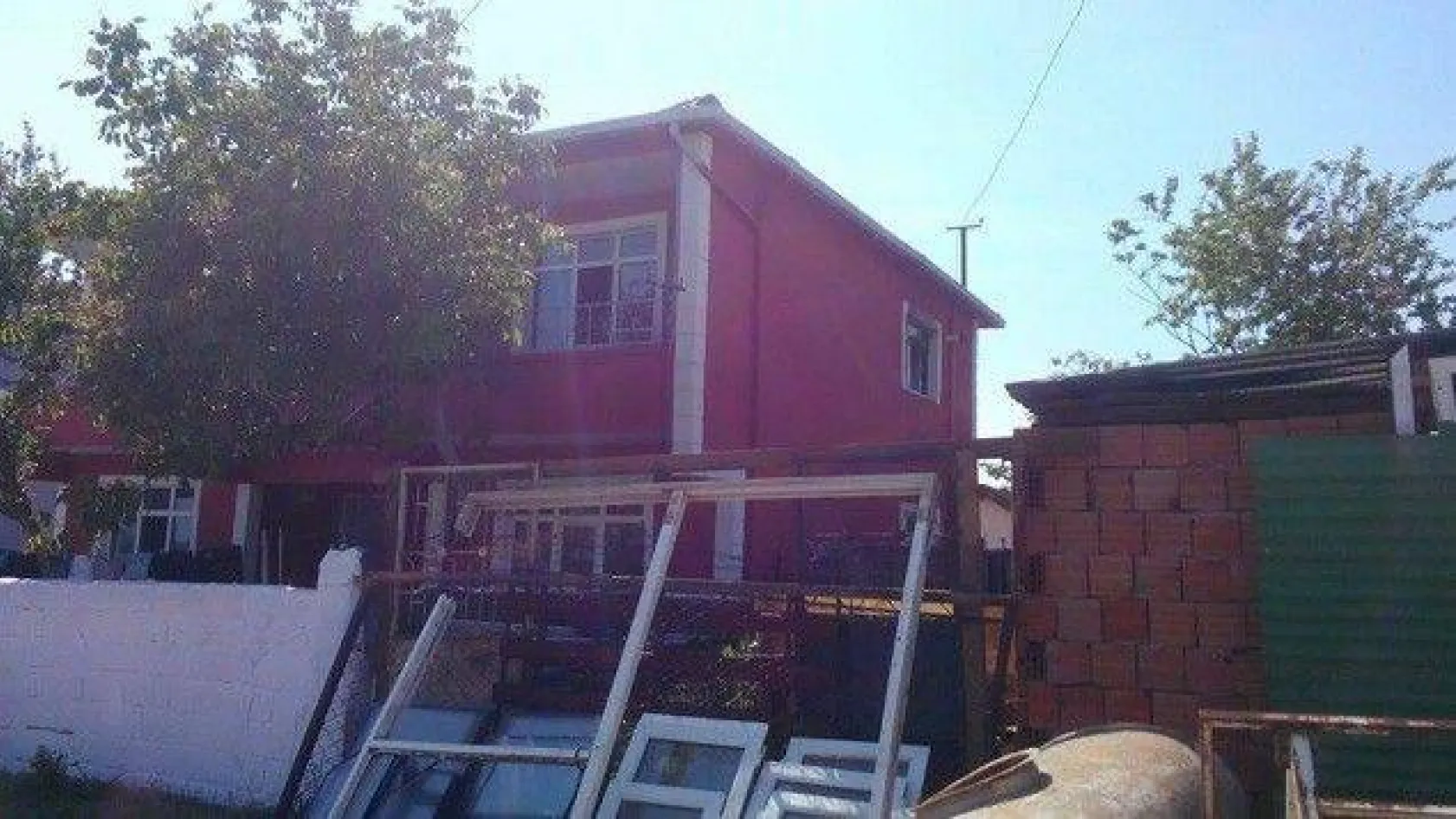 Büyükçavuşlu'da korkutan yangın