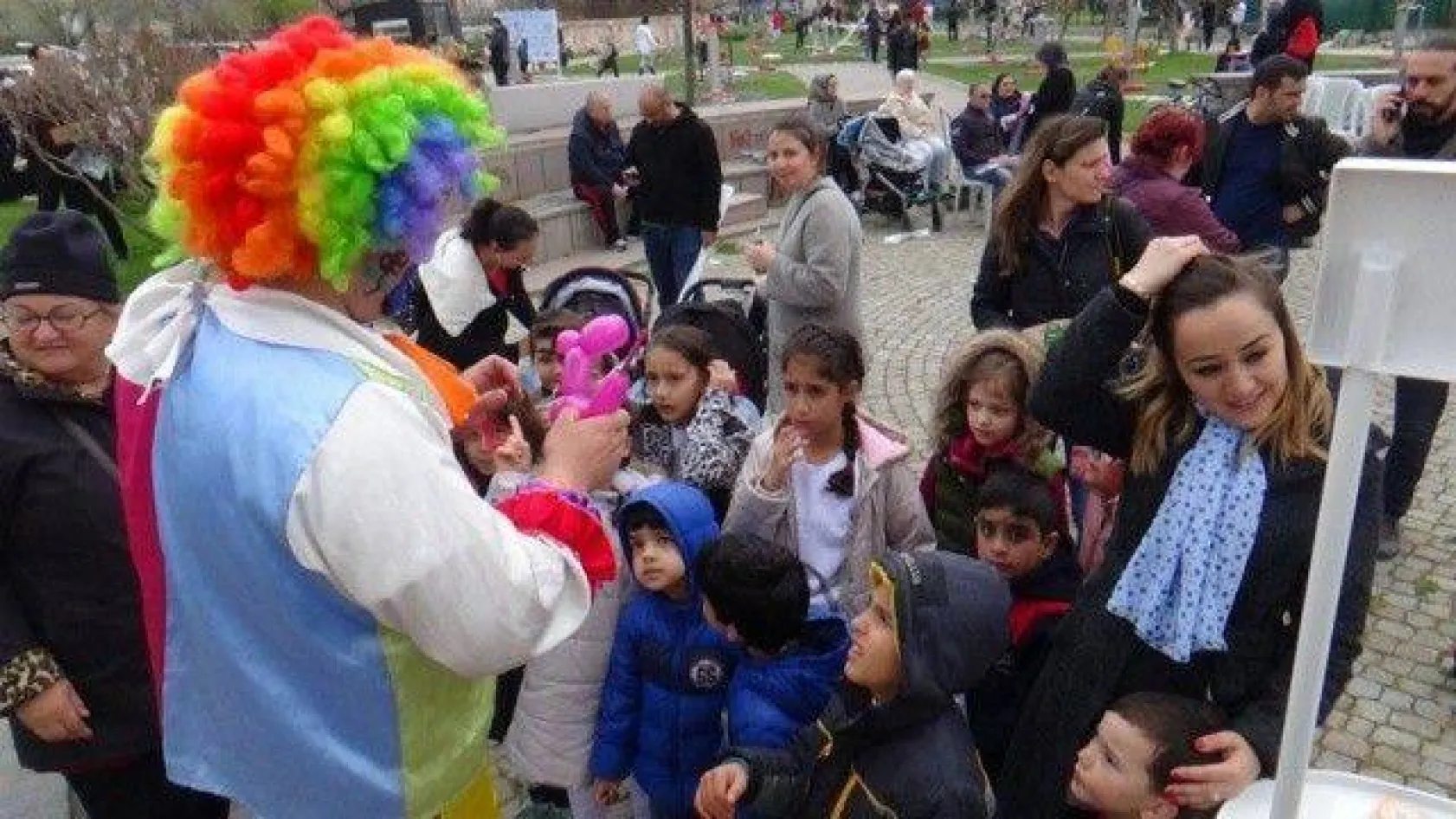 Rotary Kulübü'nden uçurtma şenliği