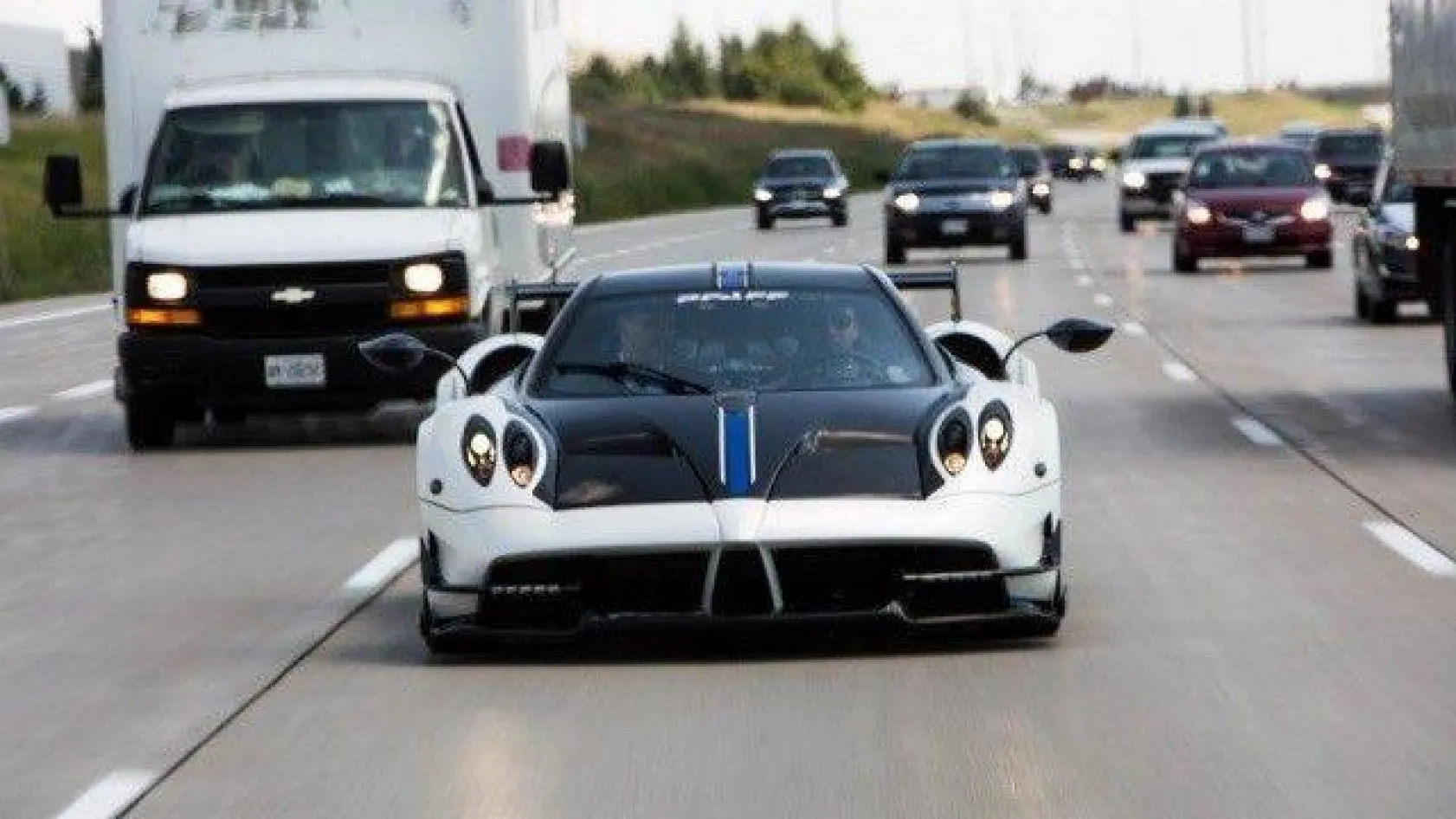 Özel tasarımlar dudak uçuklattı