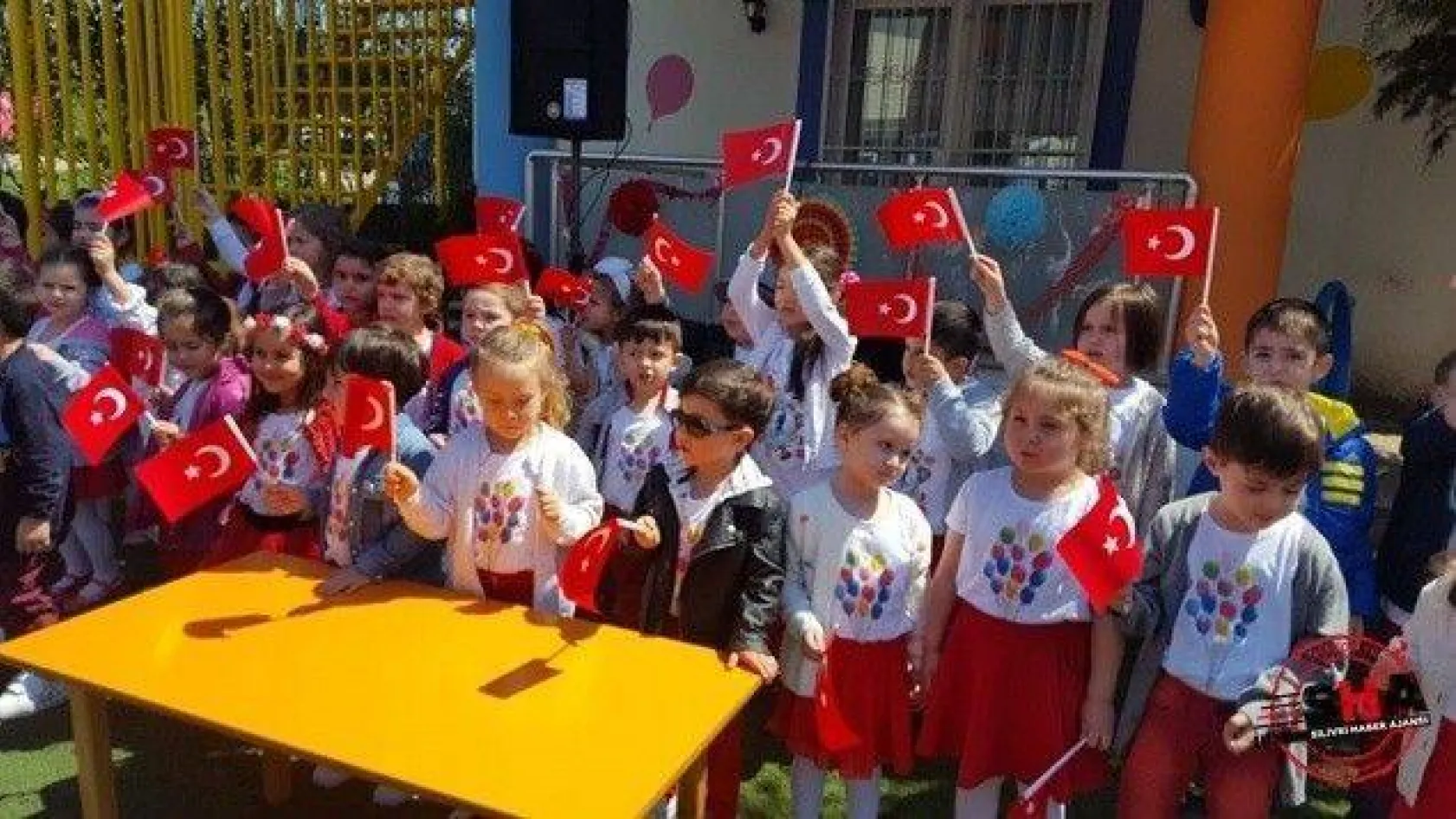 Renkli Balonlar'da çifte kutlama