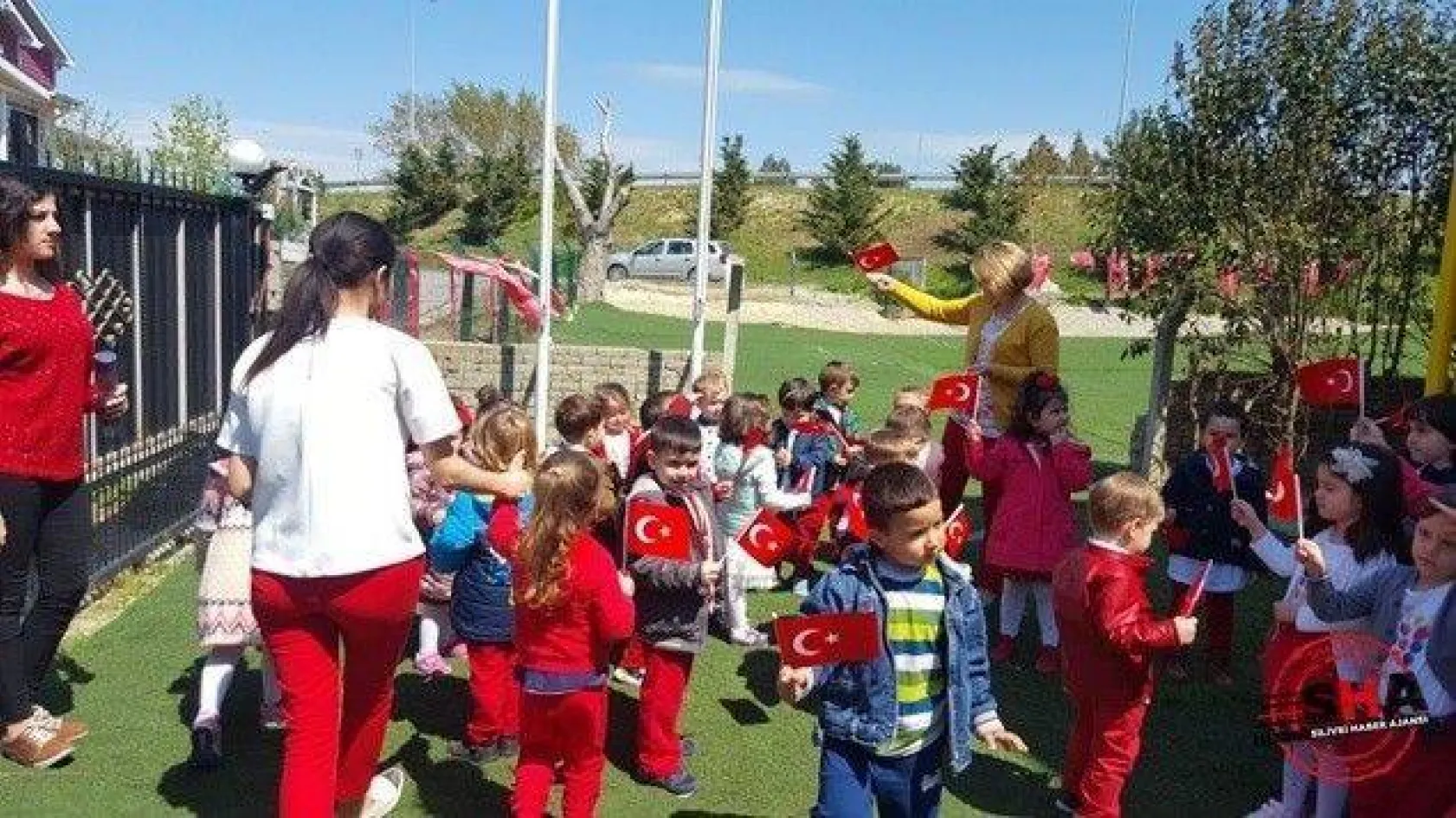 Renkli Balonlar'da çifte kutlama