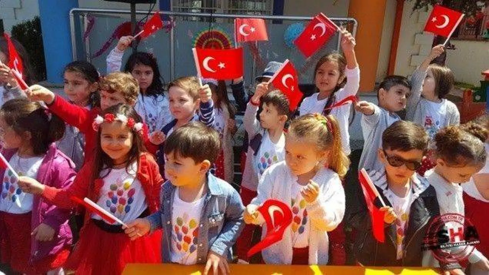 Renkli Balonlar'da çifte kutlama