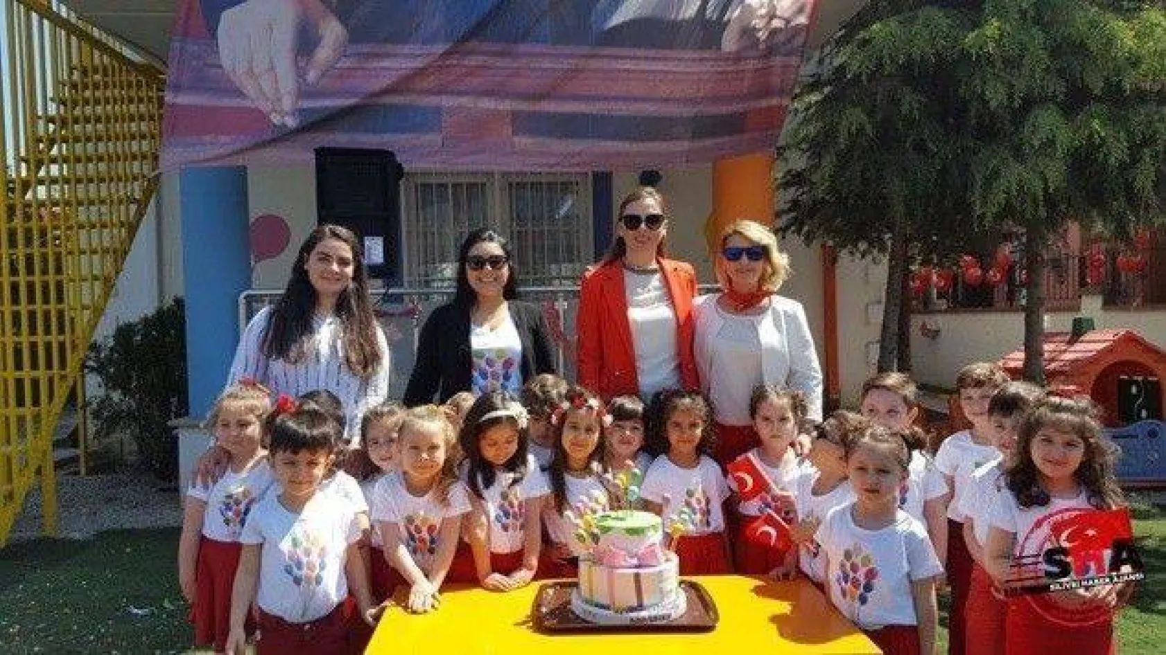 Renkli Balonlar'da çifte kutlama