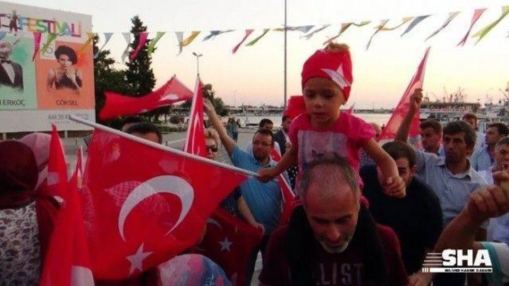 Silivri Halkı Darbeye Karşı Tek Yürek