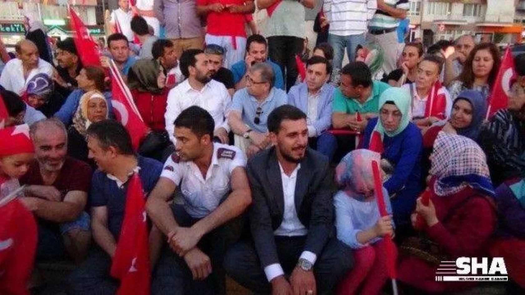 Silivri Halkı Darbeye Karşı Tek Yürek