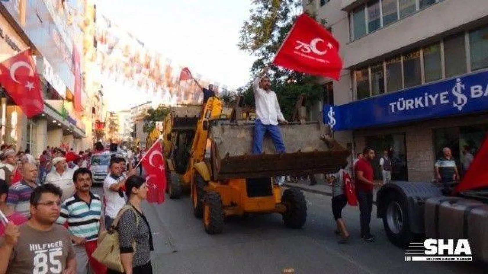 Silivri Halkı Darbeye Karşı Tek Yürek