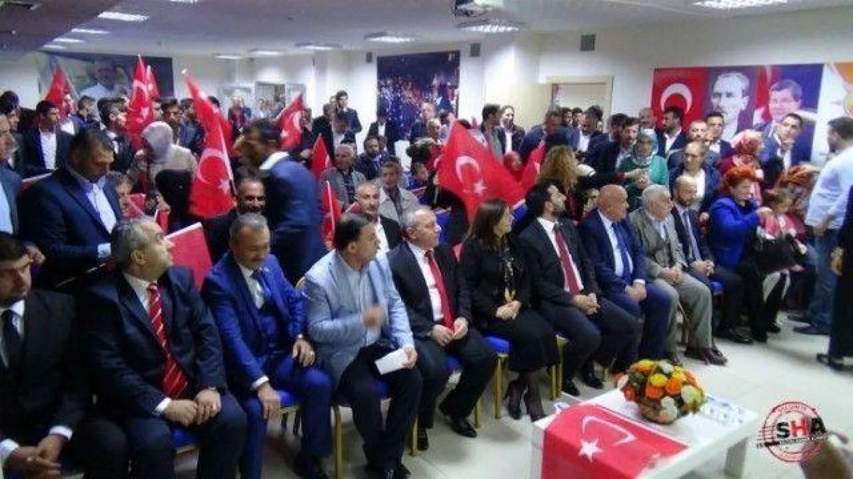 Topluca istifa edip AK Partiye geçtiler