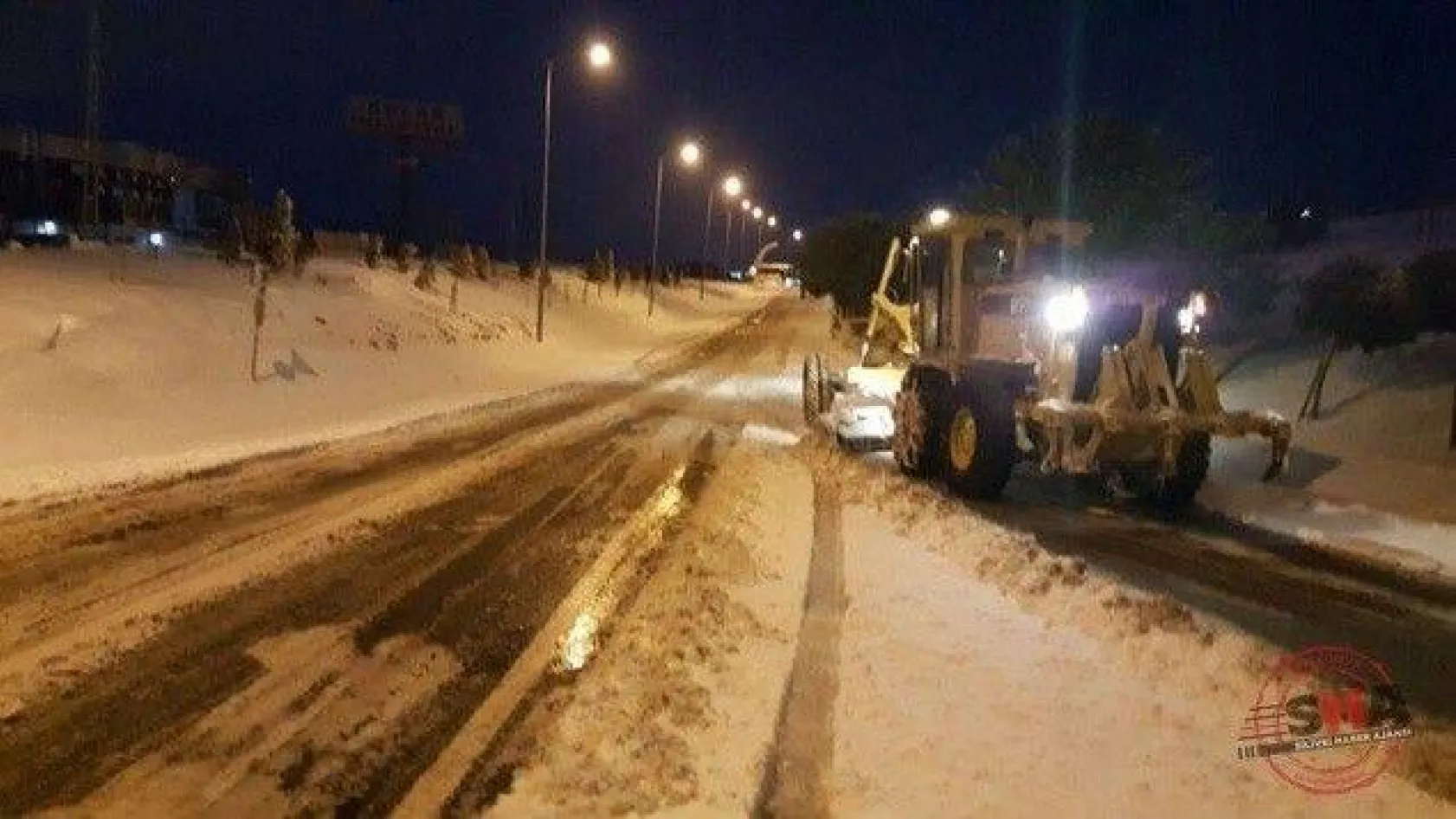 Silivri Belediyesi'nin karla mücadele çalışmaları