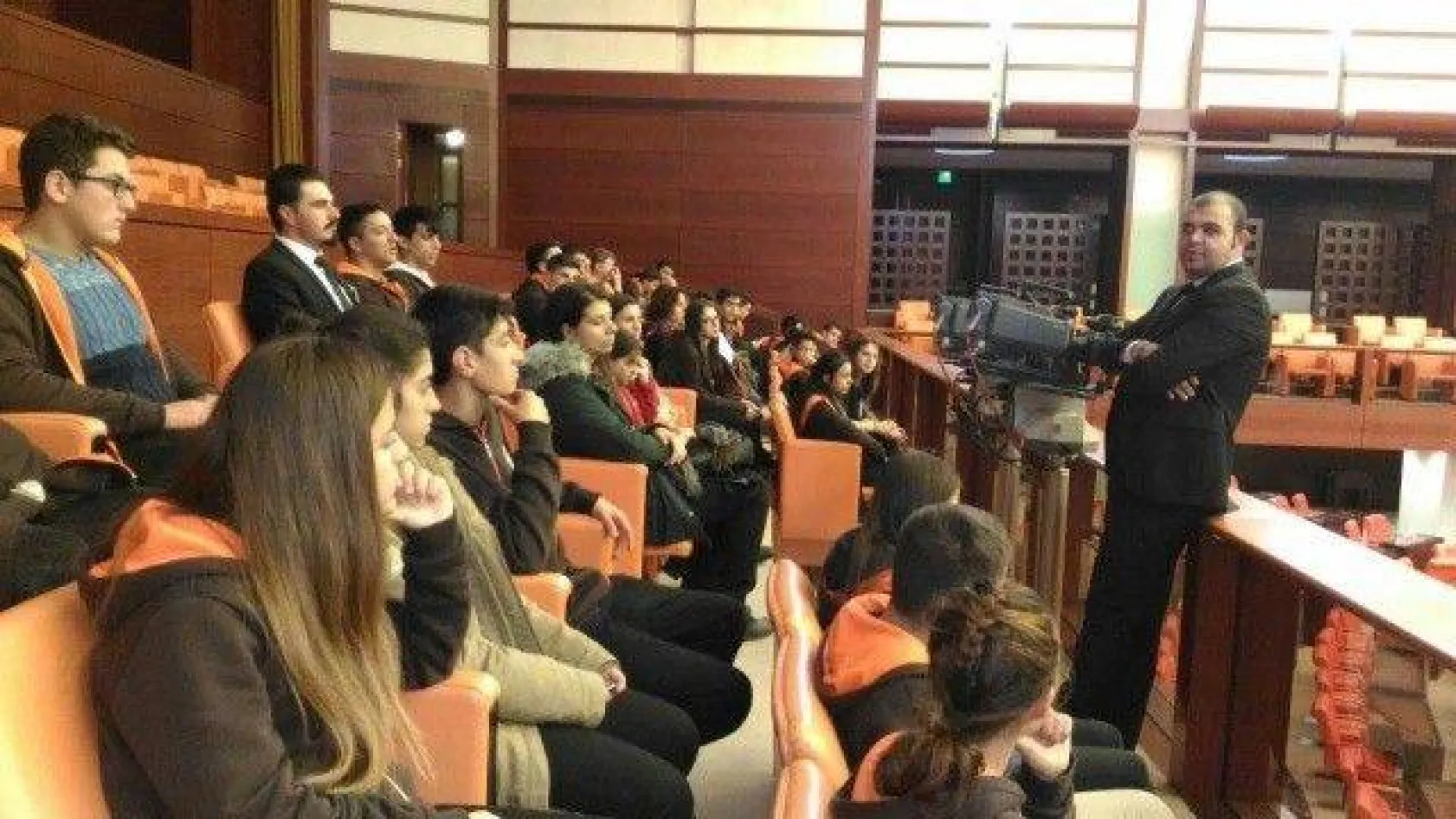 Tarım lisesi Ata'nın huzunda