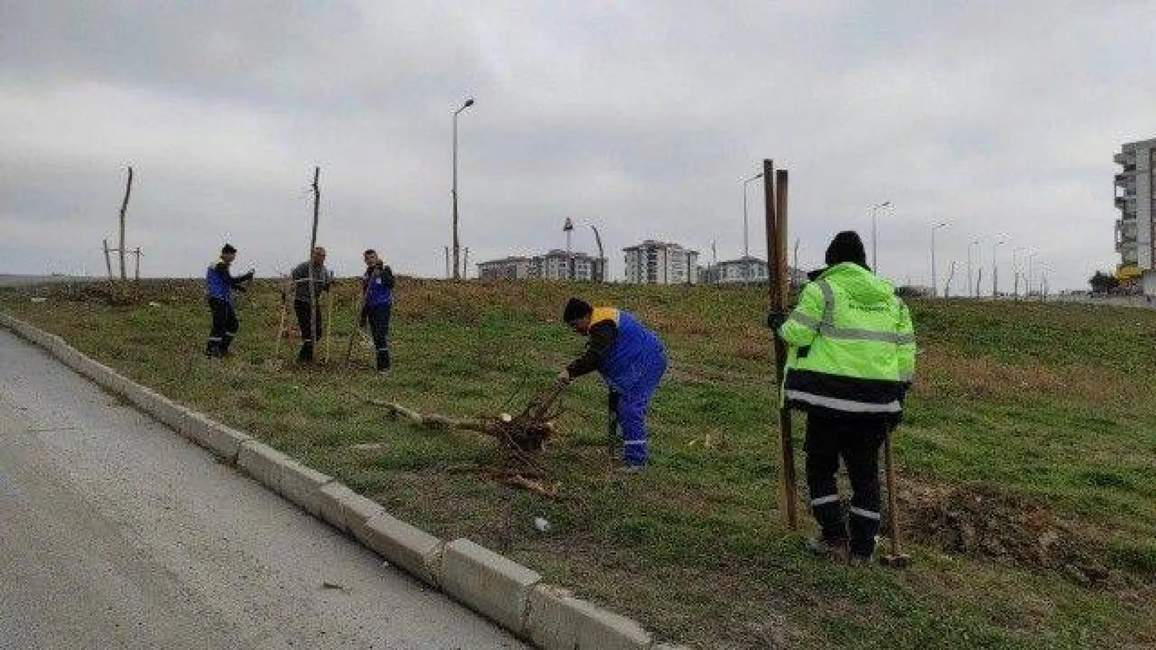 Belediye Ekiplerinden Hafta Sonu Mesaisi