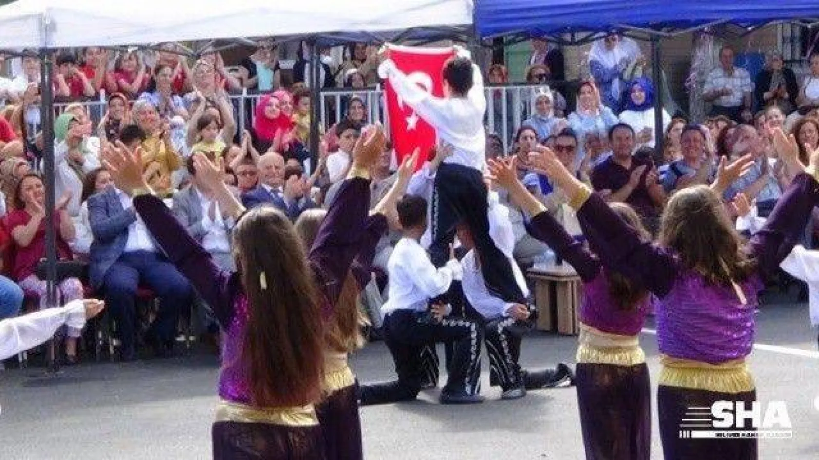 Piri Paşa'da yılsonu şenliği