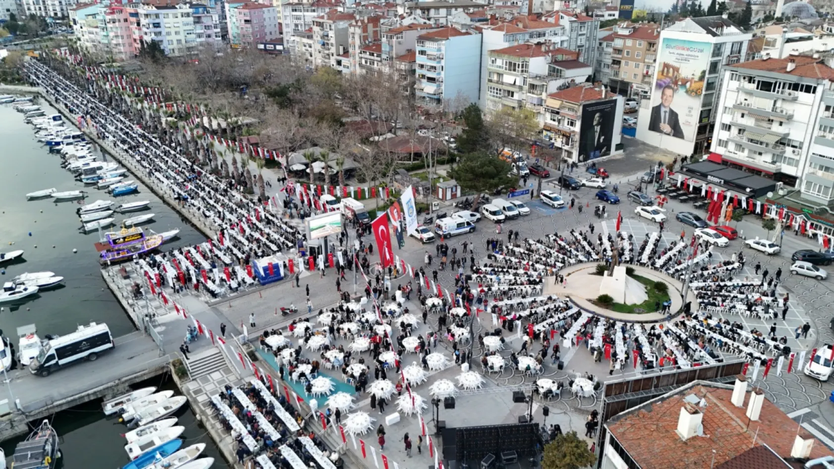 Silivri Sahilinde Büyük İftar Programı Gerçekleşti
