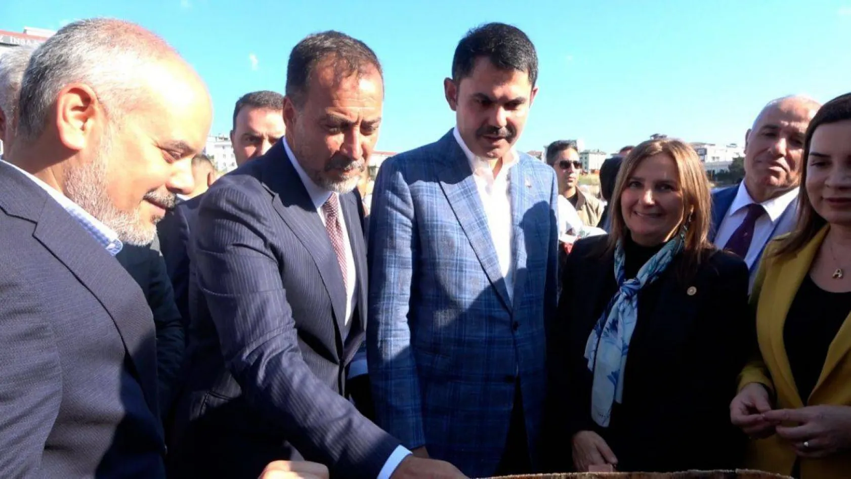 Millet bahçesinde ilk fidanlar toprakla buluştu