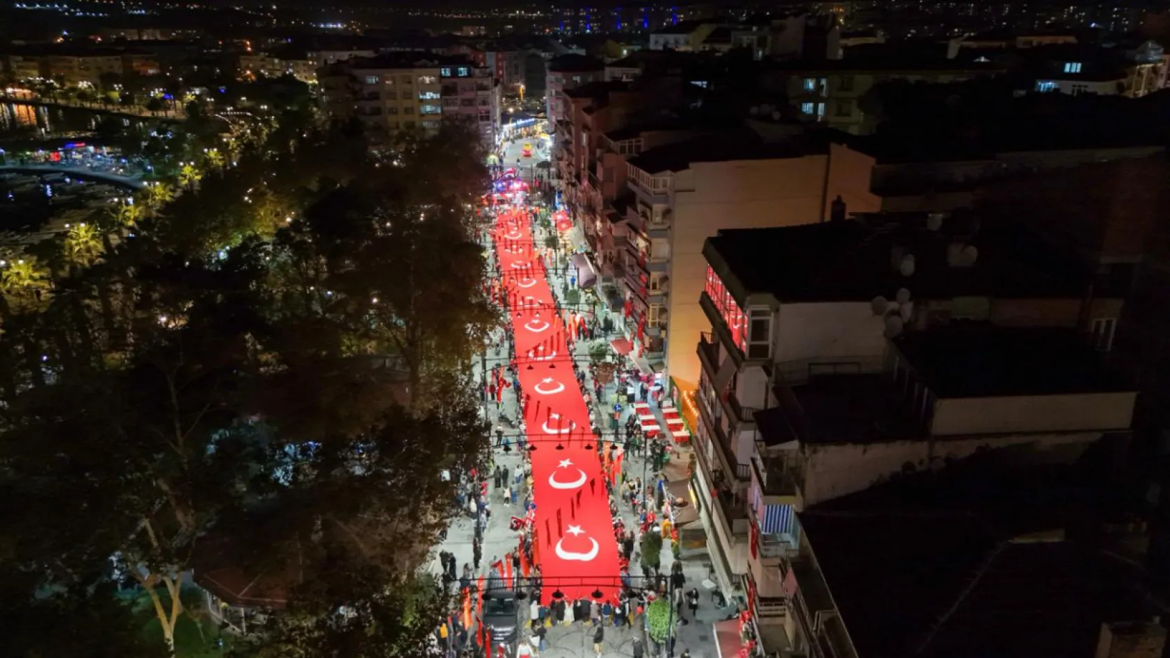 29 Ekim'de Silivri'de tarihinin en kalabalık kutlaması yapıldı