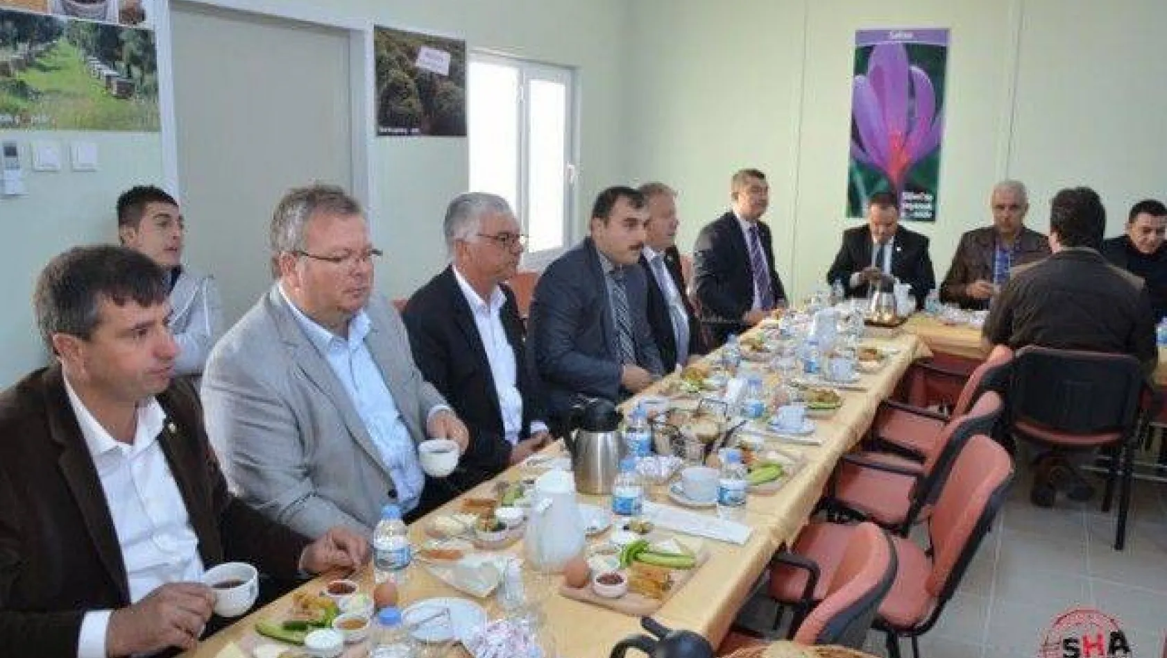 Eykom'un Melekleri Mahalle Ziyaretlerinde