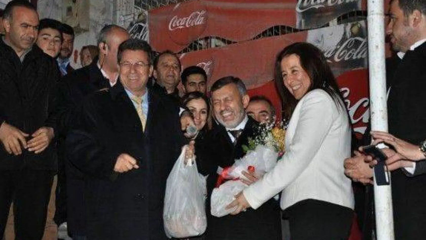 Sert 'Siz Dışişleri Bakanlığı mısınız?'