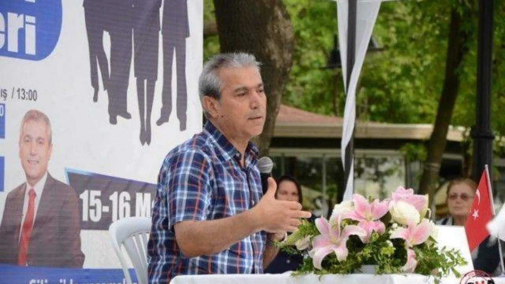 Güçlü 'Başarıya Giden Yol Eğitimden Geçer'