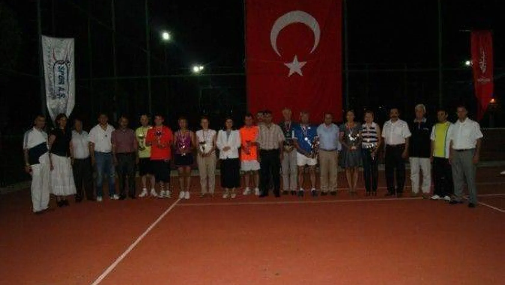 Tenisçilere Kış Müjdesi