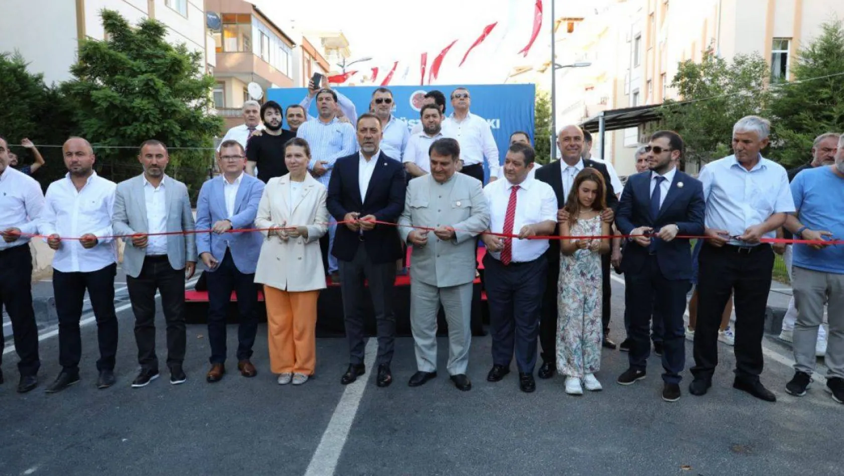 Silivri'de Şeyh Şamil büstü ve parkı hizmete açıldı