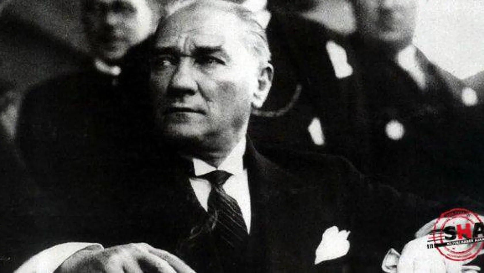 Atatürk'ü özlemle anıyoruz