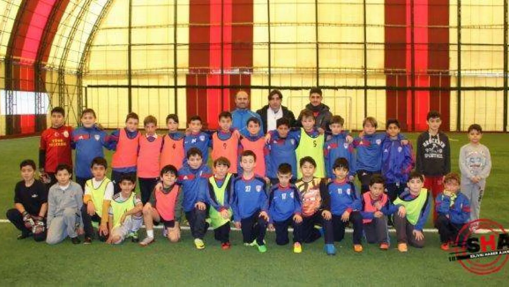 Silivrispor'da futbol altyapısı çalışıyor