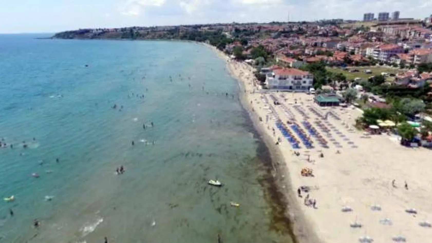 İstanbullular plajlara akın etti