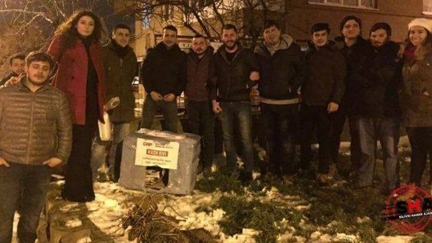 CHP'li gençler sokak hayvanlarını unutmadı