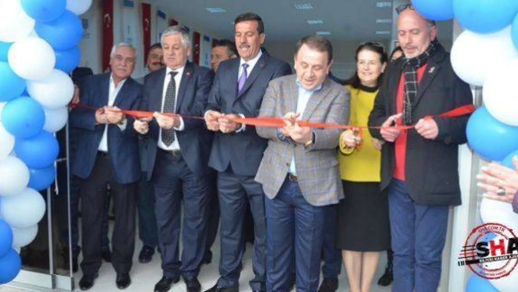 Alipaşa'da çok amaçlı salon hizmete açıldı