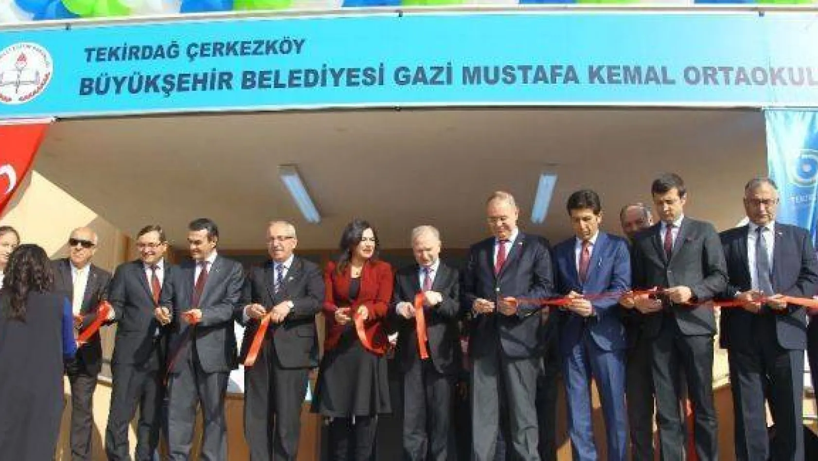 Çerkezköy'de yaptırılan 21 derslikli okul, Milli Eğitim'e devredildi