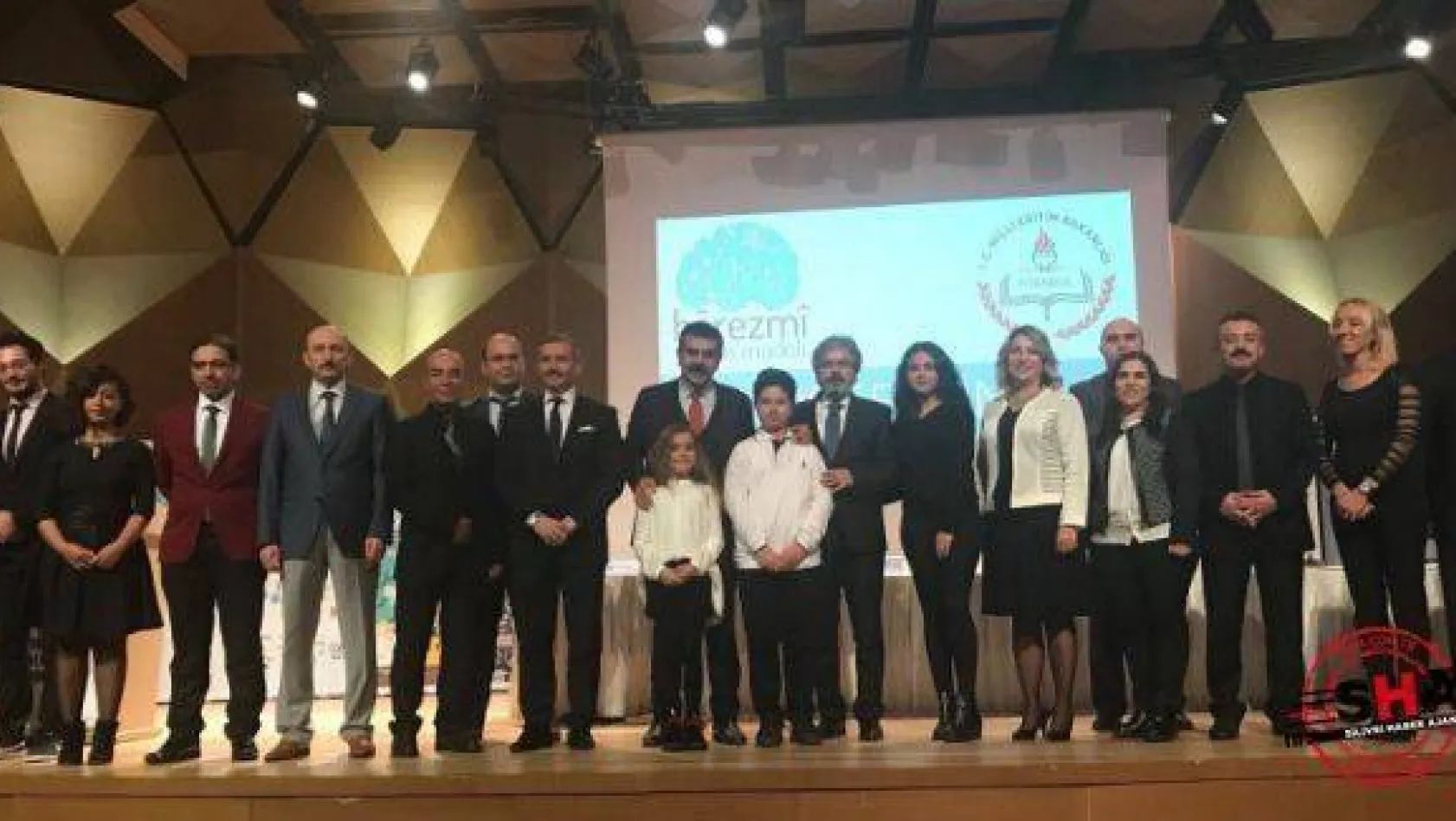 İstanbul BT koordinatörlüğü Harezmî Eğitim Modeli ile birinci oldu.